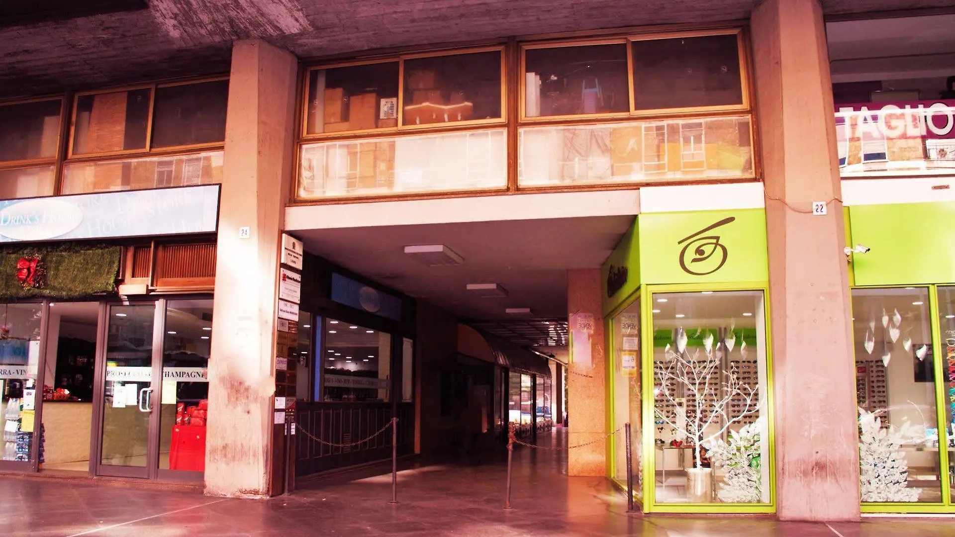 Apartamento Victoria House CTA Italia